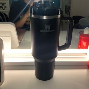 Black 40oz Stanley cup brand new